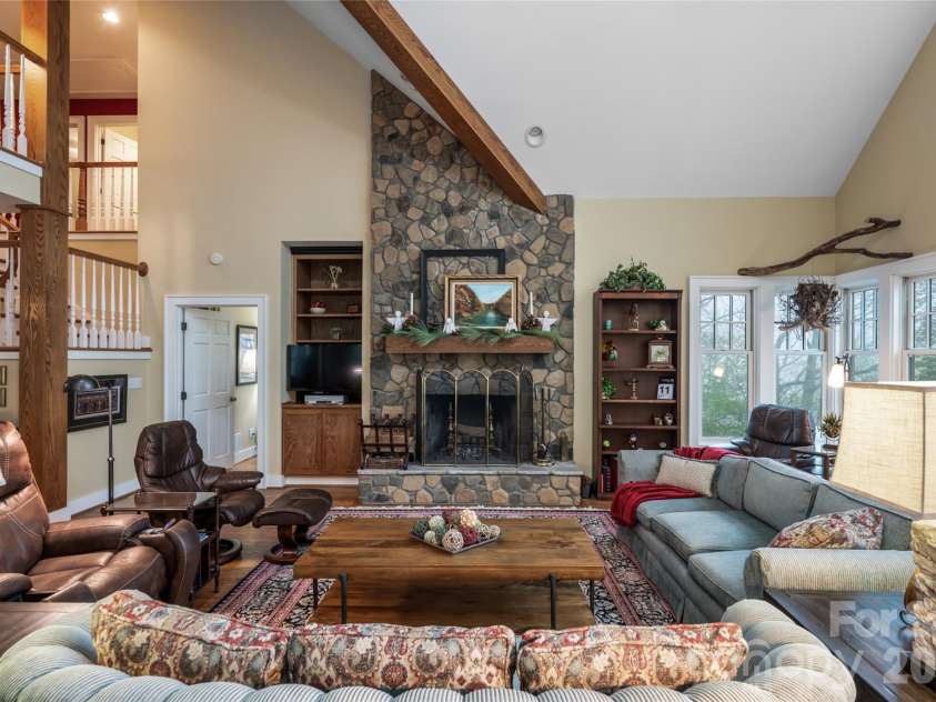 412 Granny Lewis Lane, Mars Hill, NC 28754.  MLS# CAR4380551, YatesRealty ID 23549. 