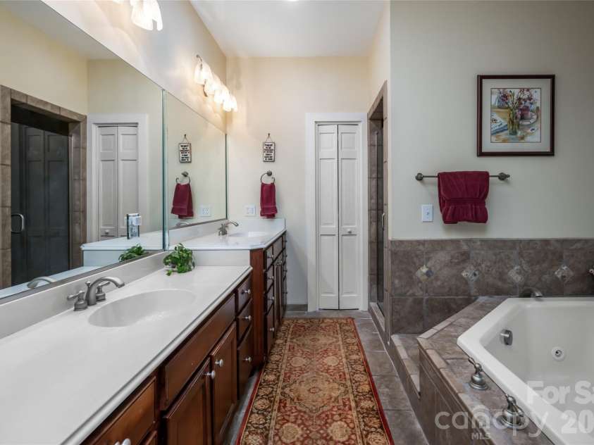 412 Granny Lewis Lane, Mars Hill, NC 28754.  MLS# CAR4380551, YatesRealty ID 23549. 