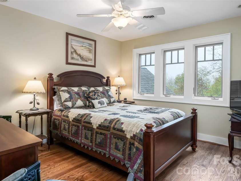 412 Granny Lewis Lane, Mars Hill, NC 28754.  MLS# CAR4380551, YatesRealty ID 23549. 