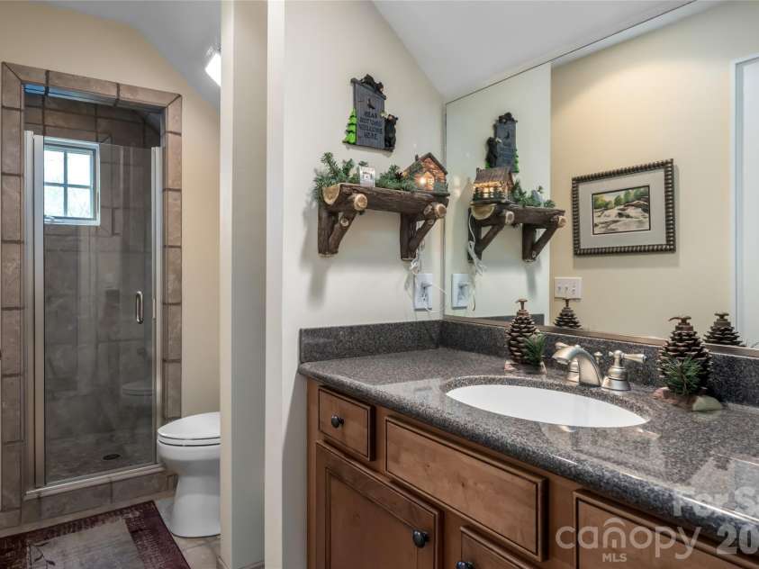 412 Granny Lewis Lane, Mars Hill, NC 28754.  MLS# CAR4380551, YatesRealty ID 23549. 