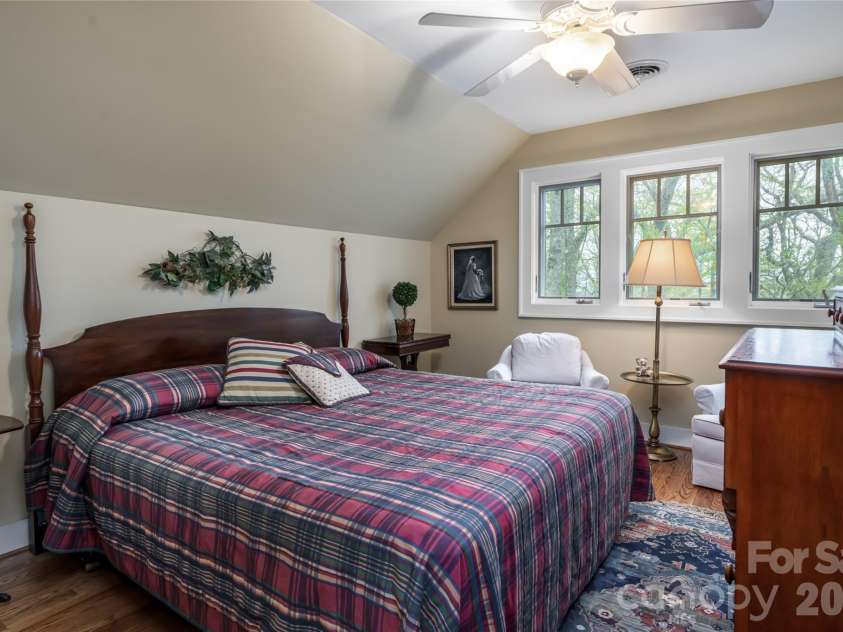 412 Granny Lewis Lane, Mars Hill, NC 28754.  MLS# CAR4380551, YatesRealty ID 23549. 