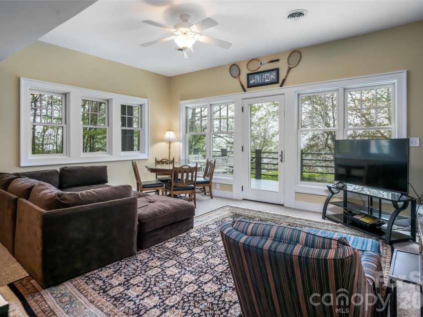 412 Granny Lewis Lane, Mars Hill, NC 28754.  MLS# CAR4380551, YatesRealty ID 23549. 