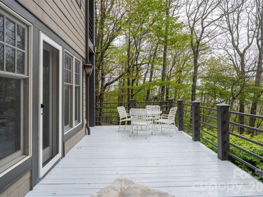 412 Granny Lewis Lane, Mars Hill, NC 28754.  MLS# CAR4380551, YatesRealty ID 23549. 