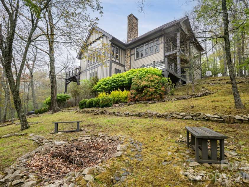 412 Granny Lewis Lane, Mars Hill, NC 28754.  MLS# CAR4380551, YatesRealty ID 23549. 