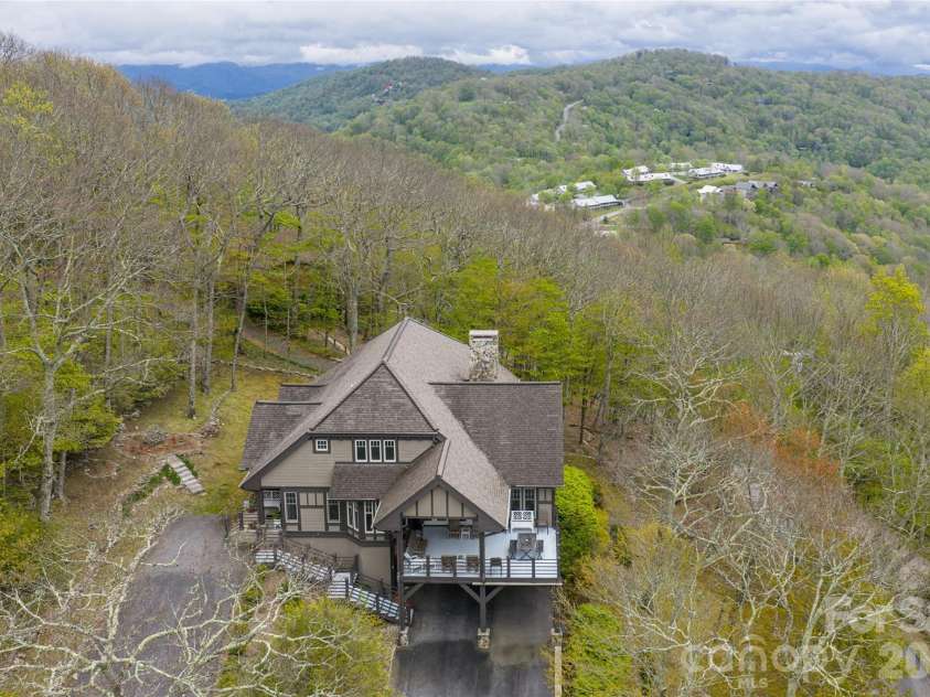 412 Granny Lewis Lane, Mars Hill, NC 28754.  MLS# CAR4380551, YatesRealty ID 23549. 