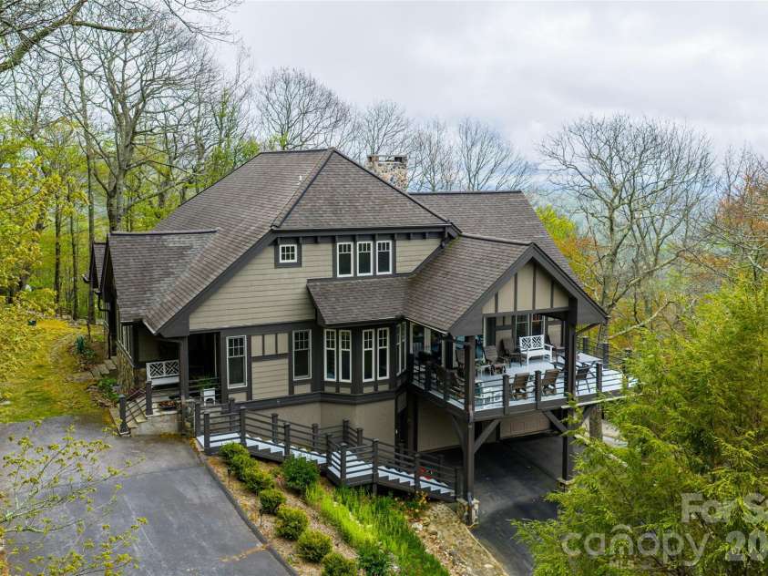 412 Granny Lewis Lane, Mars Hill, NC 28754.  MLS# CAR4380551, YatesRealty ID 23549. 
