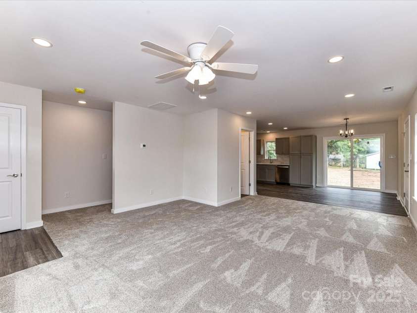 5306 Lee Massey Road, Waxhaw, NC 28173.  MLS# CAR4270690, YatesRealty ID 23549. 