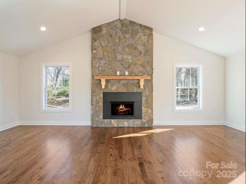 100 Gilbert Road, Columbus, NC 28722.  MLS# CAR4305594, YatesRealty ID 2355. 