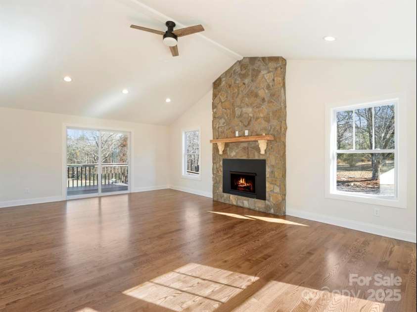 100 Gilbert Road, Columbus, NC 28722.  MLS# CAR4305594, YatesRealty ID 2355. 