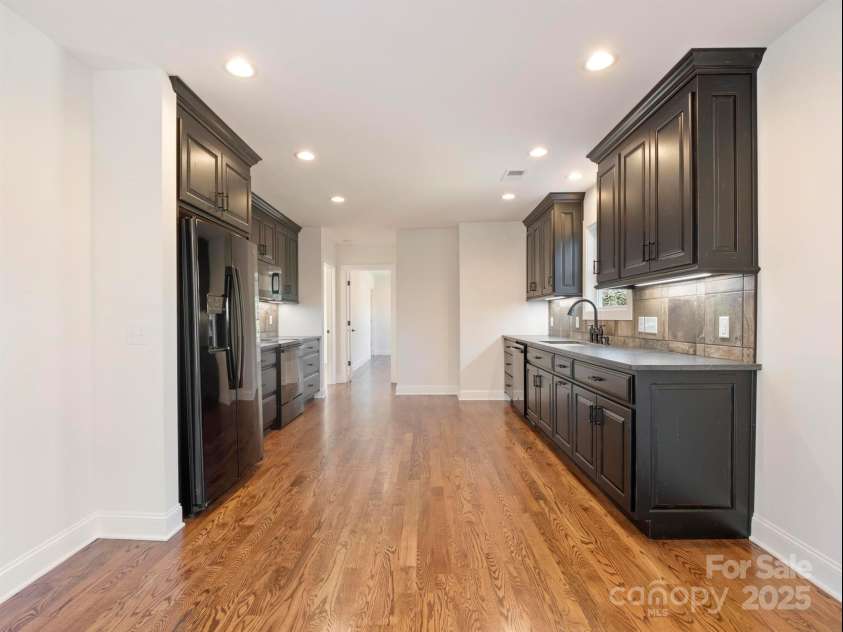 100 Gilbert Road, Columbus, NC 28722.  MLS# CAR4305594, YatesRealty ID 2355. 