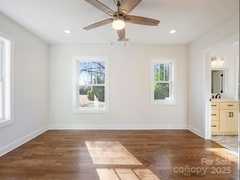 100 Gilbert Road, Columbus, NC 28722.  MLS# CAR4305594, YatesRealty ID 2355. 