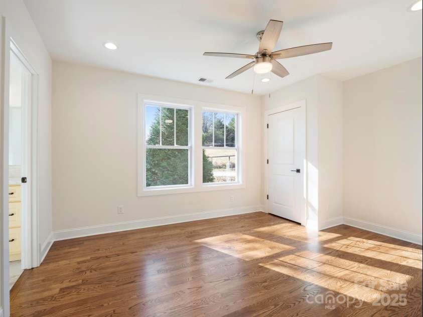 100 Gilbert Road, Columbus, NC 28722.  MLS# CAR4305594, YatesRealty ID 2355. 