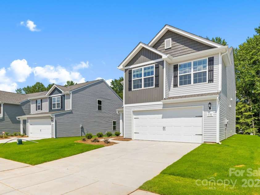 1157 Nia Road, Charlotte, NC 28215.  MLS# CAR4316800, YatesRealty ID 2355. 