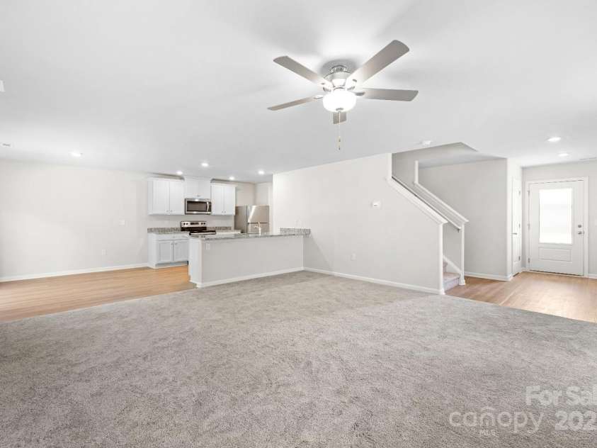 1157 Nia Road, Charlotte, NC 28215.  MLS# CAR4316800, YatesRealty ID 2355. 