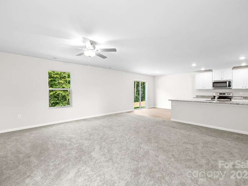 1157 Nia Road, Charlotte, NC 28215.  MLS# CAR4316800, YatesRealty ID 2355. 