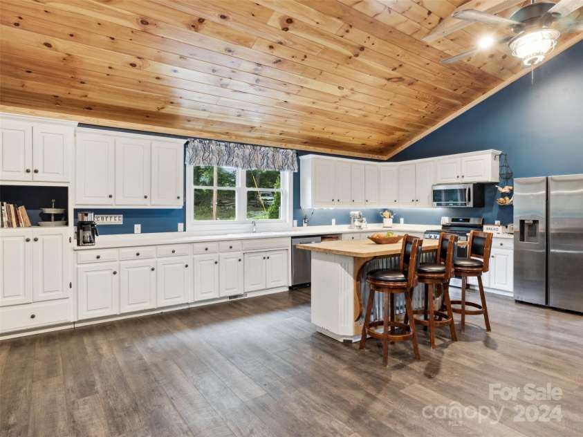 19314 Highway 221 Highway, Marion, NC 28752.  MLS# CAR4162448, YatesRealty ID 2355. Kitchen with island