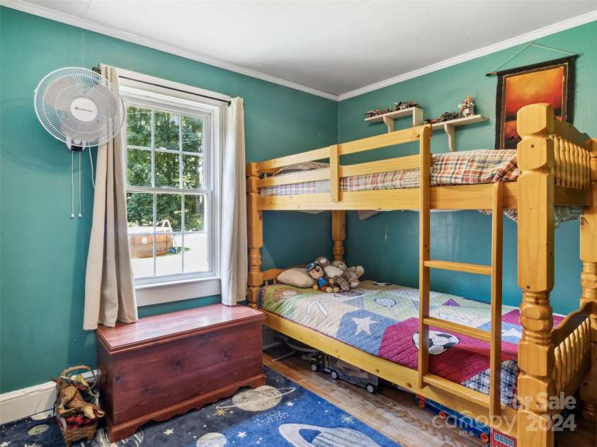 19314 Highway 221 Highway, Marion, NC 28752.  MLS# CAR4162448, YatesRealty ID 2355. Secondary bedroom