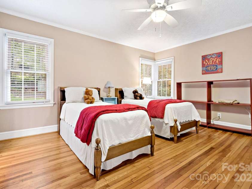 177 Mississippi Road, Montreat, NC 28757.  MLS# CAR4275724, YatesRealty ID 23550. 