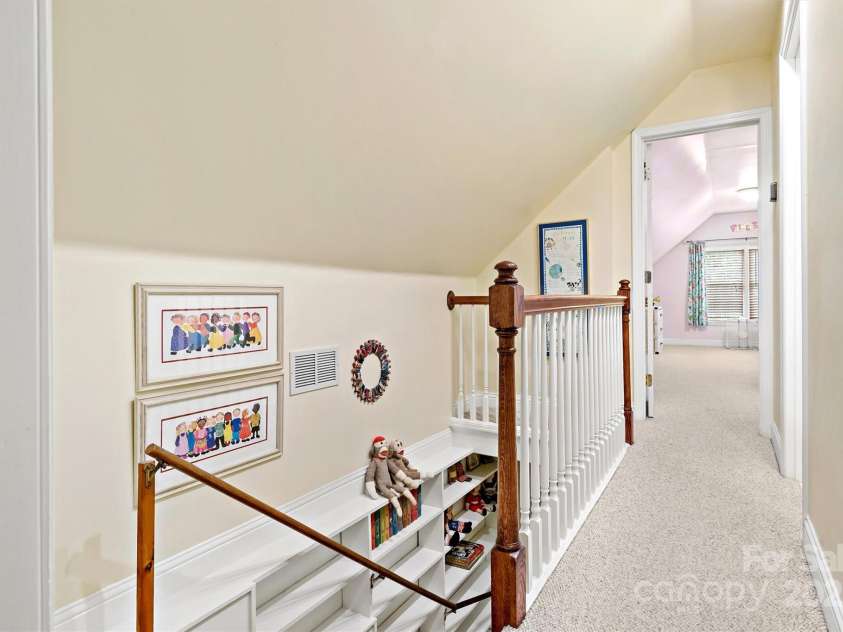 177 Mississippi Road, Montreat, NC 28757.  MLS# CAR4275724, YatesRealty ID 23550. 