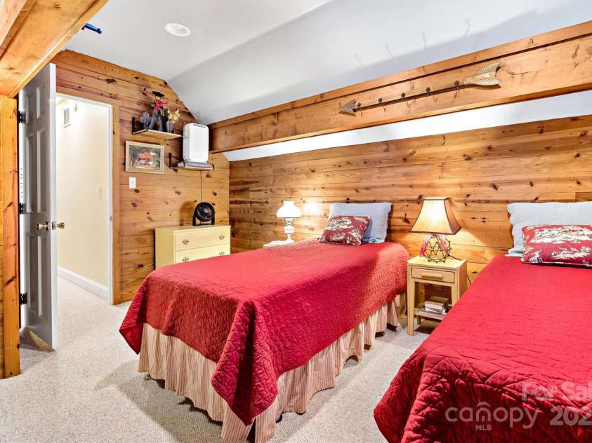 177 Mississippi Road, Montreat, NC 28757.  MLS# CAR4275724, YatesRealty ID 23550. 