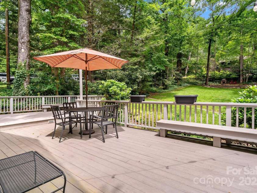 177 Mississippi Road, Montreat, NC 28757.  MLS# CAR4275724, YatesRealty ID 23550. 