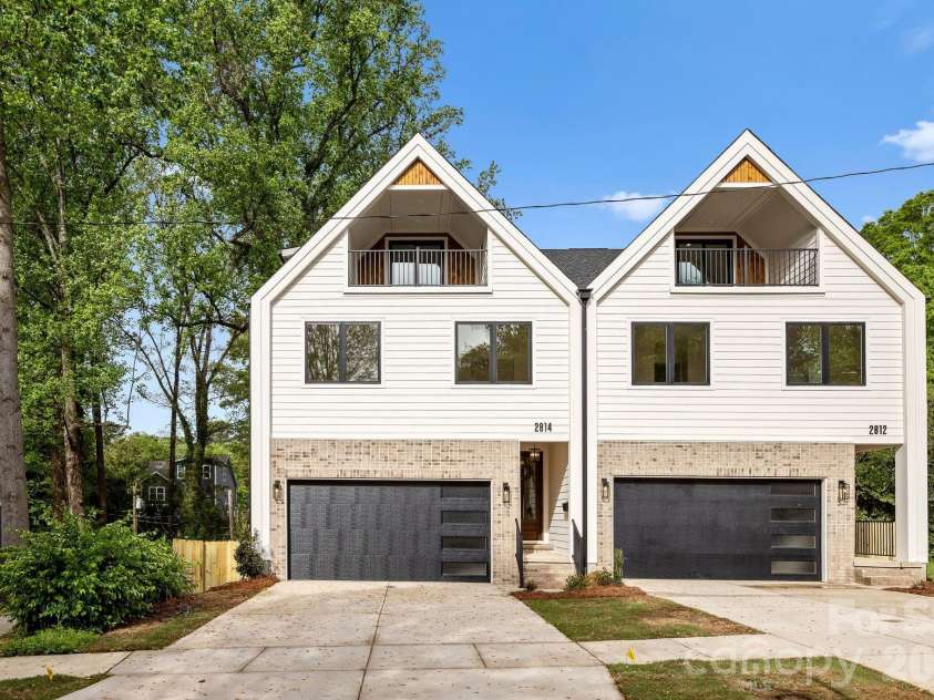 2814 Phillips Avenue, Charlotte, NC 28208.  MLS# CAR4319308, YatesRealty ID 23550. 