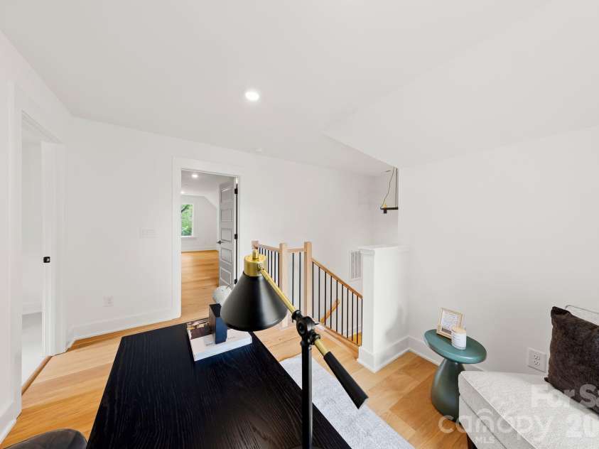 2814 Phillips Avenue, Charlotte, NC 28208.  MLS# CAR4319308, YatesRealty ID 23550. 