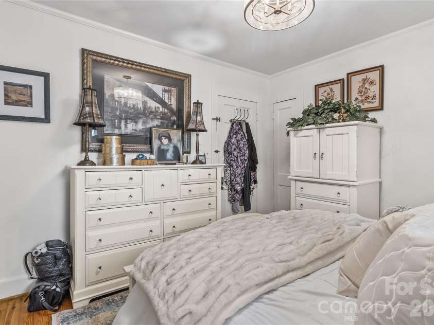 373 Scott Street, Mount Holly, NC 28120.  MLS# CAR4366406, YatesRealty ID 23551. 