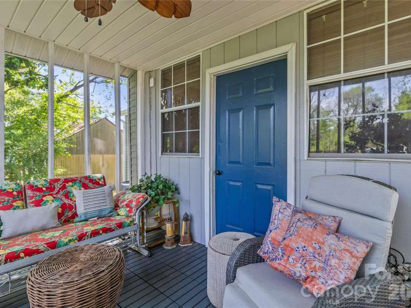 373 Scott Street, Mount Holly, NC 28120.  MLS# CAR4366406, YatesRealty ID 23551. 