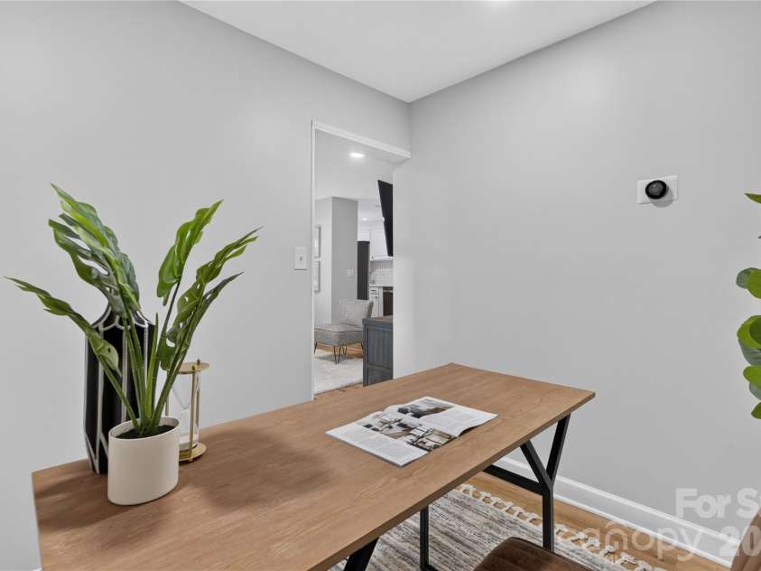 1816 Anderson Street, Charlotte, NC 28205.  MLS# CAR4402683, YatesRealty ID 23552. 