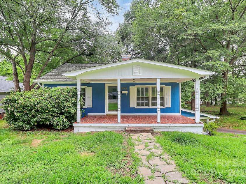 613 Rhyne Street, Gastonia, NC 28054.  MLS# CAR4261115, YatesRealty ID 23552. Front view