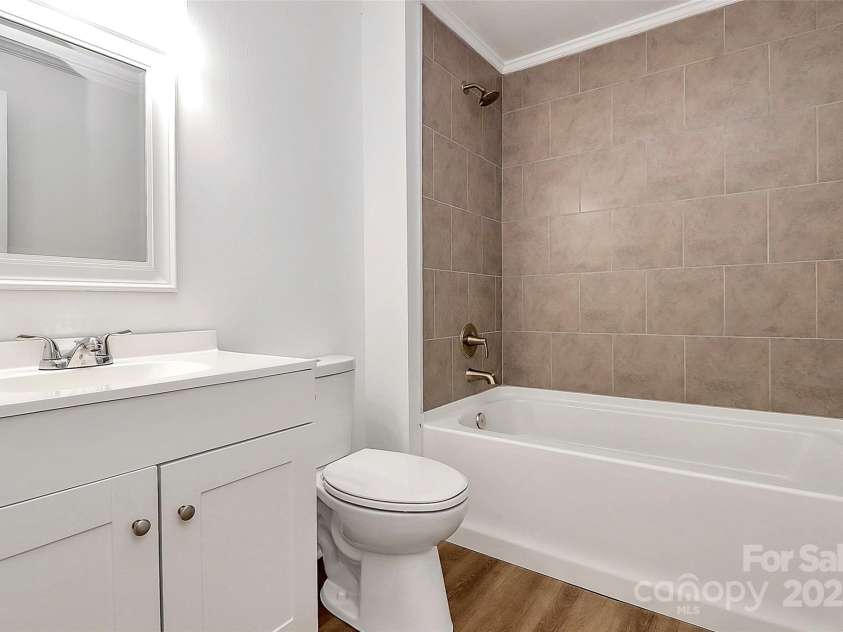 613 Rhyne Street, Gastonia, NC 28054.  MLS# CAR4261115, YatesRealty ID 23552. Fully renovated bathroom main floor apartment