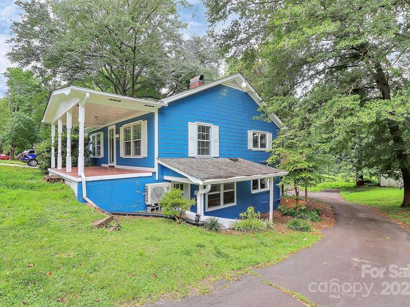 613 Rhyne Street, Gastonia, NC 28054.  MLS# CAR4261115, YatesRealty ID 23552. Side view