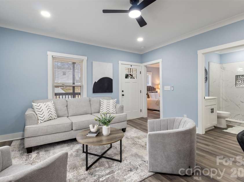 305 Henry Street, Belmont, NC 28012.  MLS# CAR4340496, YatesRealty ID 23556. Living area