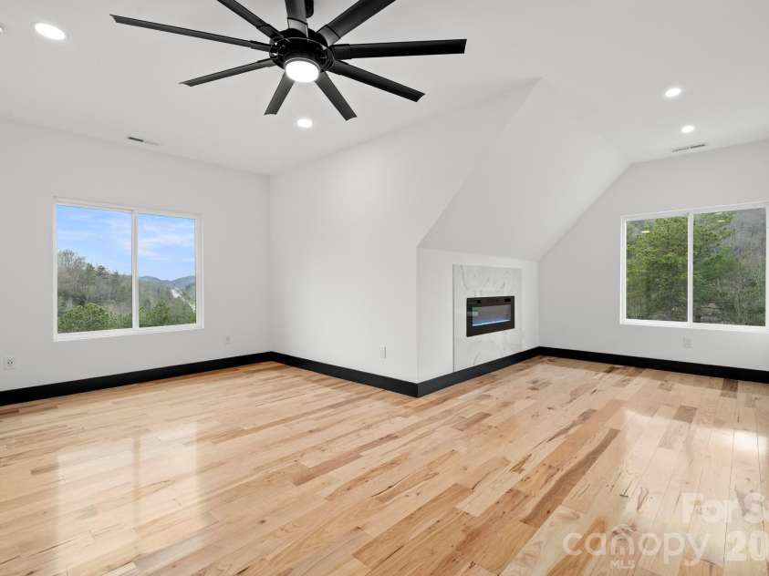 74 Jeranna Road, Mills River, NC 28759.  MLS# CAR4354656, YatesRealty ID 23556. Third bedroom with walk in closet