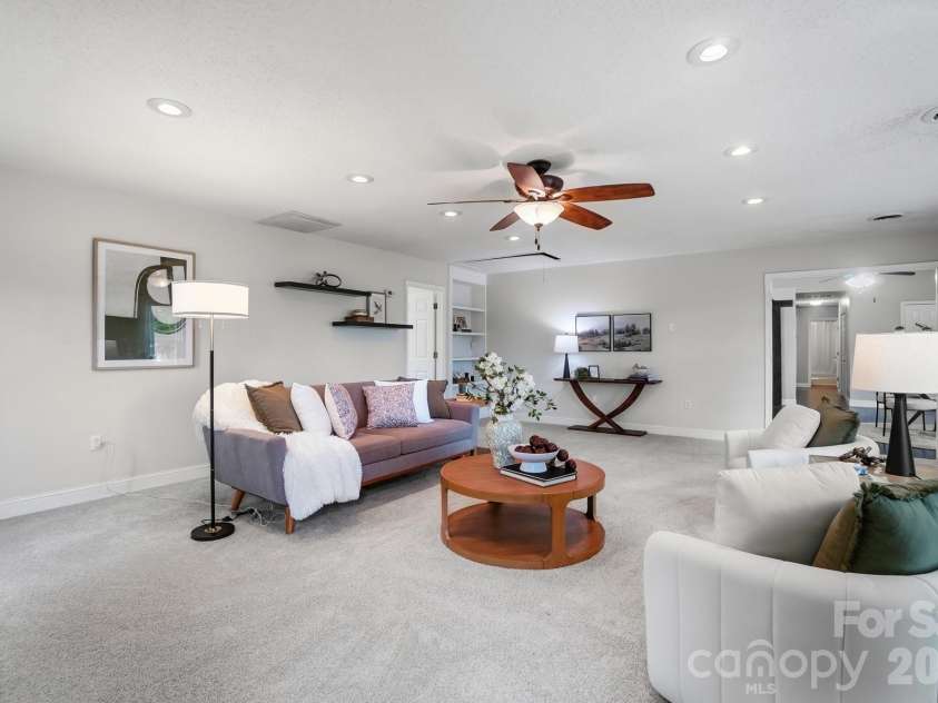 1919 Gables Drive, Monroe, NC 28112.  MLS# CAR4380322, YatesRealty ID 23557. 