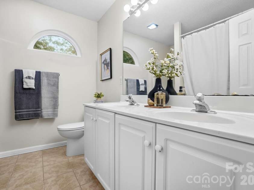 1919 Gables Drive, Monroe, NC 28112.  MLS# CAR4380322, YatesRealty ID 23557. 