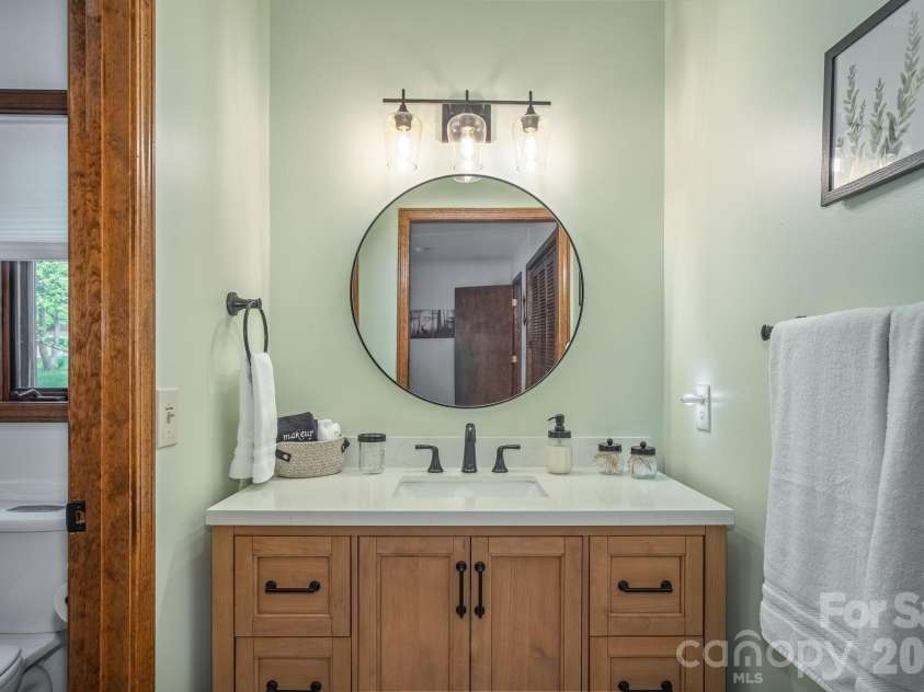 22 Dalonigei Court, Brevard, NC 28712.  MLS# CAR4371512, YatesRealty ID 23558. 