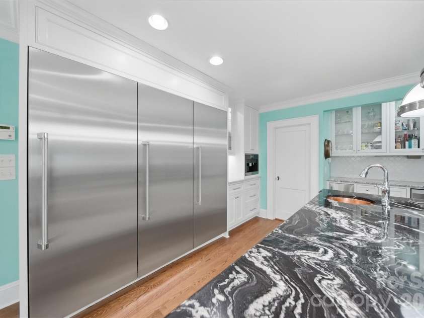 1013 14th Avenue Drive, Hickory, NC 28601.  MLS# CAR4383520, YatesRealty ID 23559. Thermador 2 refrig doors,1 freezer in middle