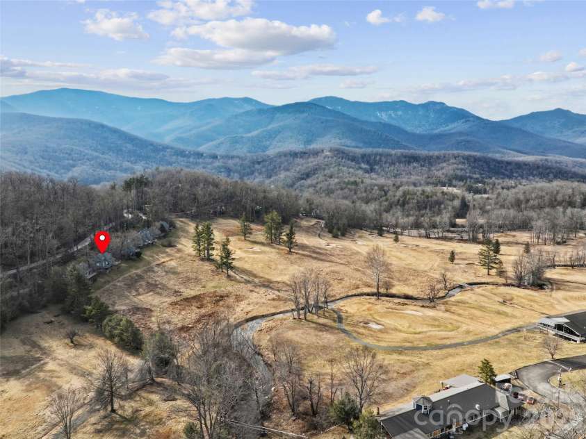 125 Townhouse Drive, Burnsville, NC 28714.  MLS# CAR4351467, YatesRealty ID 2356. 