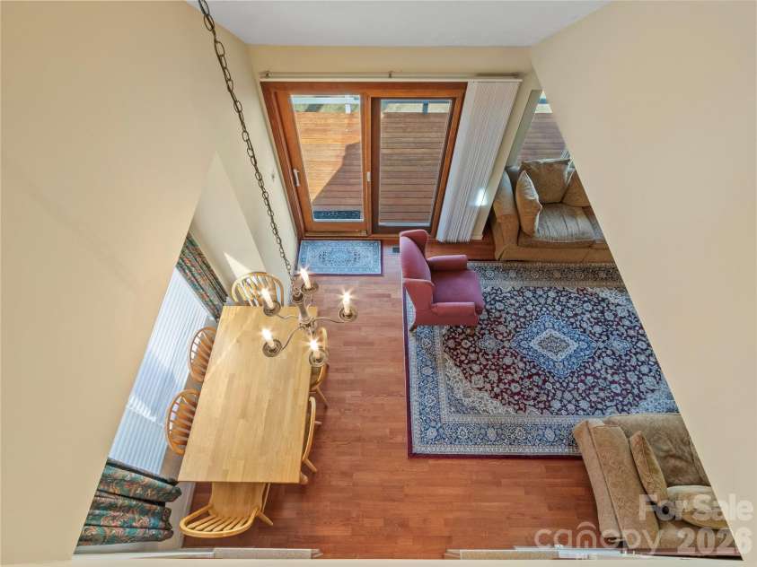 125 Townhouse Drive, Burnsville, NC 28714.  MLS# CAR4351467, YatesRealty ID 2356. 