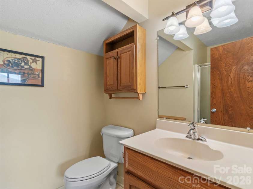 125 Townhouse Drive, Burnsville, NC 28714.  MLS# CAR4351467, YatesRealty ID 2356. 