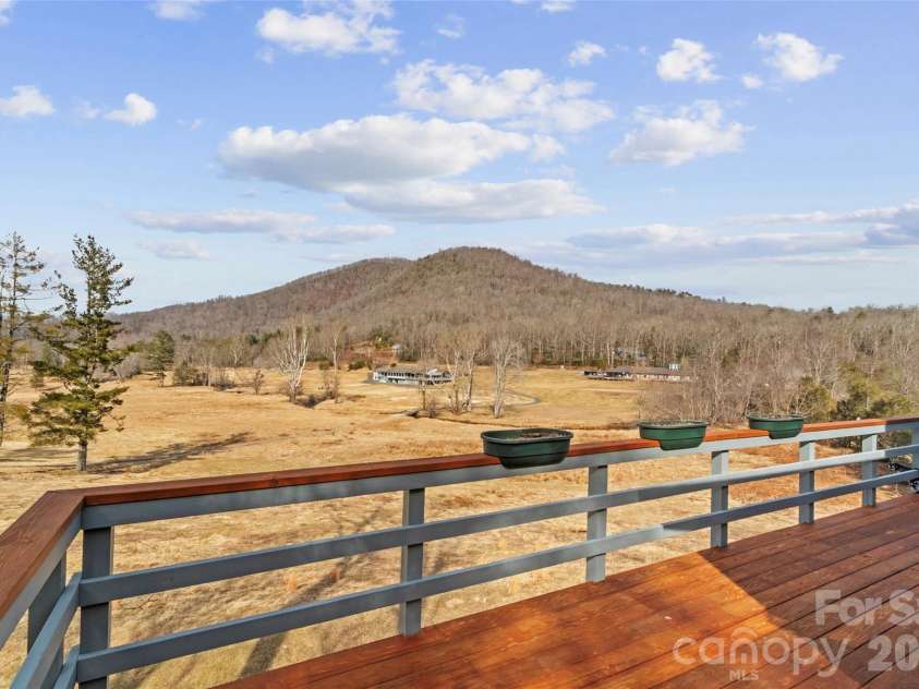 125 Townhouse Drive, Burnsville, NC 28714.  MLS# CAR4351467, YatesRealty ID 2356. Virtual staged