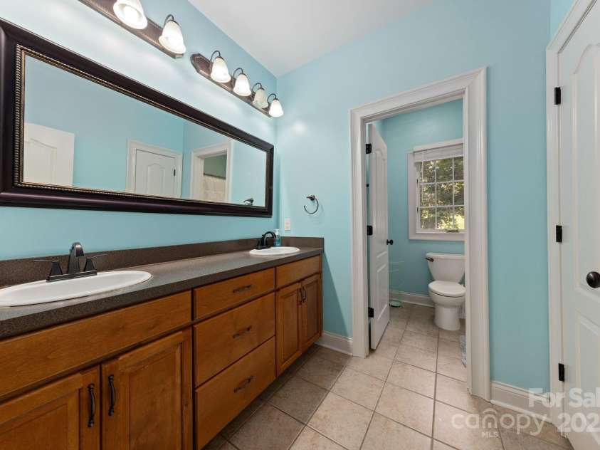 1486 Winged Foot Drive, Denver, NC 28037.  MLS# CAR4321545, YatesRealty ID 2356. 