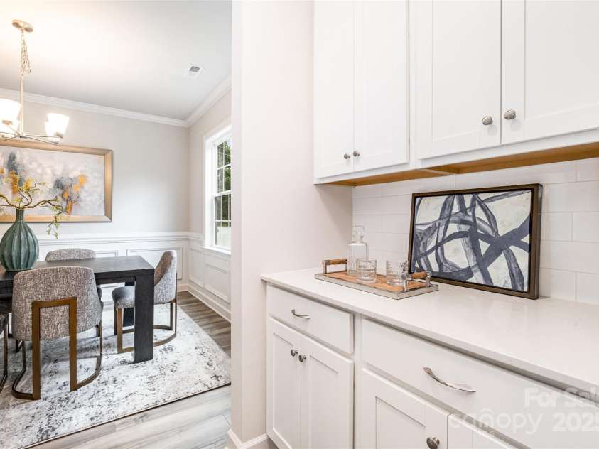 7001 New Town Road, Waxhaw, NC 28173.  MLS# CAR4242217, YatesRealty ID 23560. 