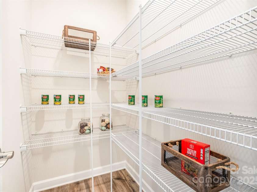 7001 New Town Road, Waxhaw, NC 28173.  MLS# CAR4242217, YatesRealty ID 23560. 