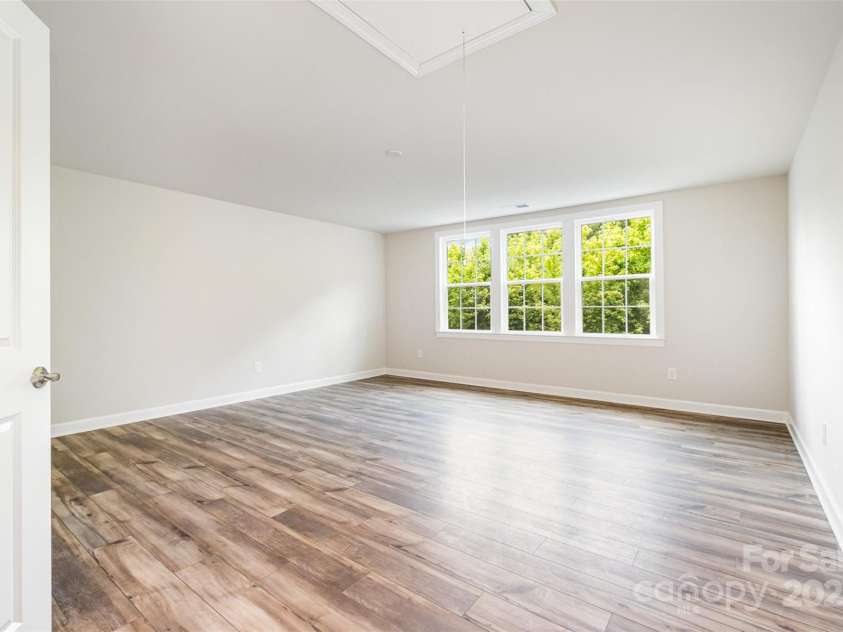 7001 New Town Road, Waxhaw, NC 28173.  MLS# CAR4242217, YatesRealty ID 23560. 