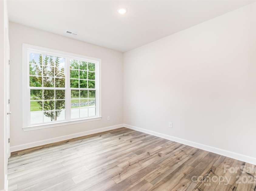 7001 New Town Road, Waxhaw, NC 28173.  MLS# CAR4242217, YatesRealty ID 23560. 