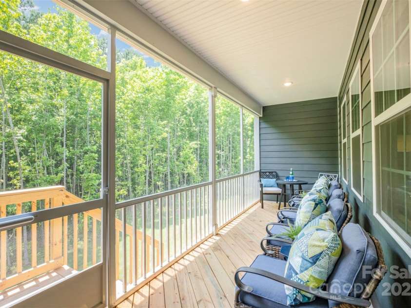 7001 New Town Road, Waxhaw, NC 28173.  MLS# CAR4242217, YatesRealty ID 23560. 