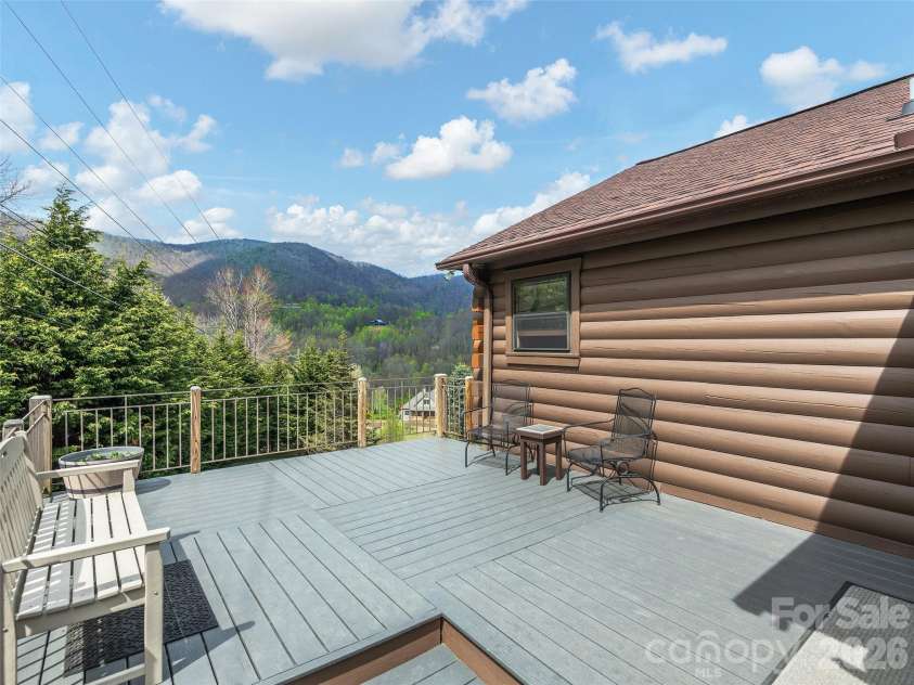 213 Rice Drive, Waynesville, NC 28785.  MLS# CAR4371226, YatesRealty ID 23561. 